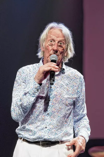 Cabaretier Freek de jonge