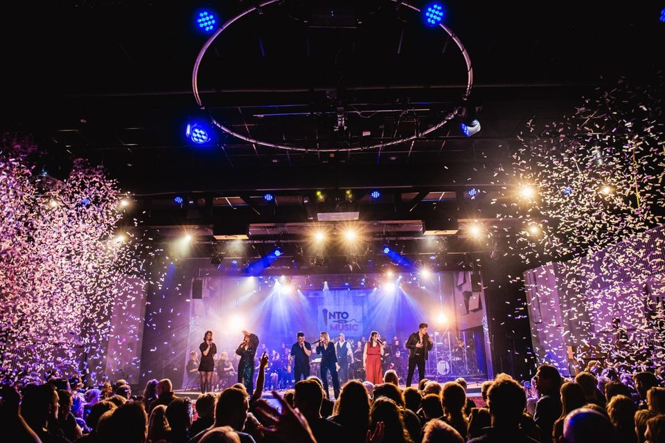 Optreden Into the Music - Kunst Adelt Hapert