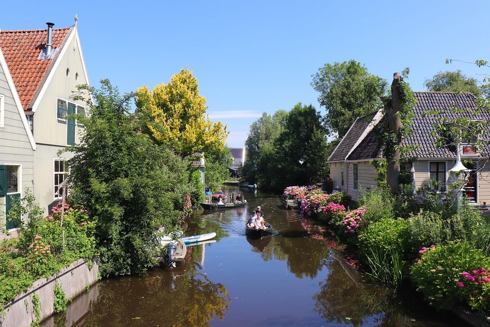 Varen in Broek in Waterland