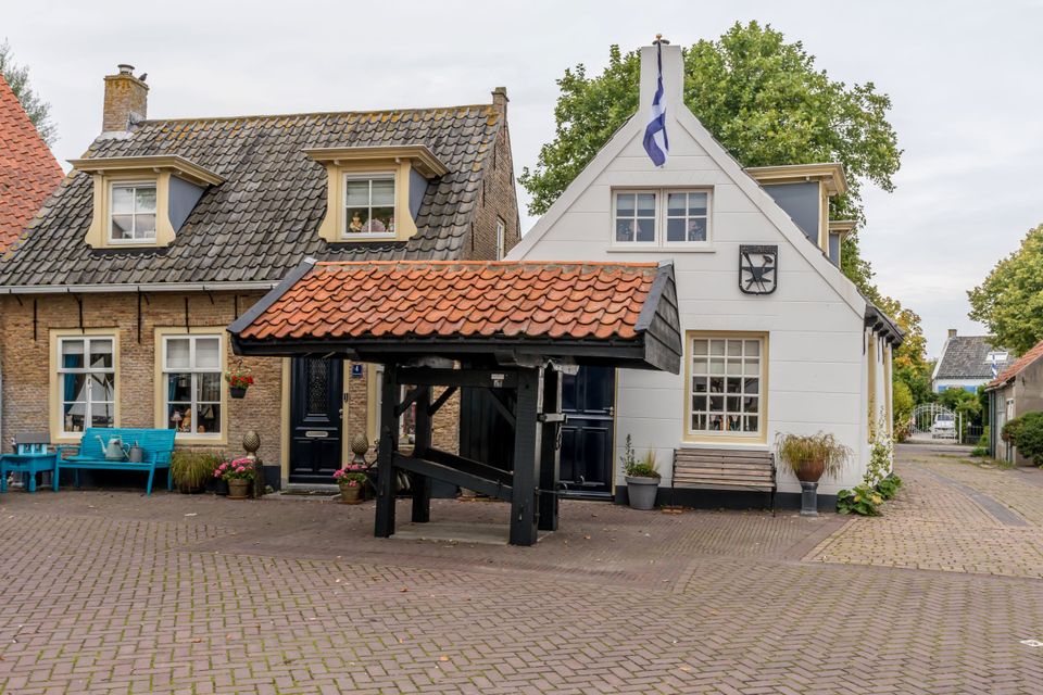Op-Schouwen-Duiveland-Travalje-In-Ellemeet