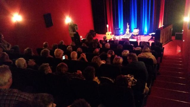 Een concert van Drijfhout in Podium Vlieland