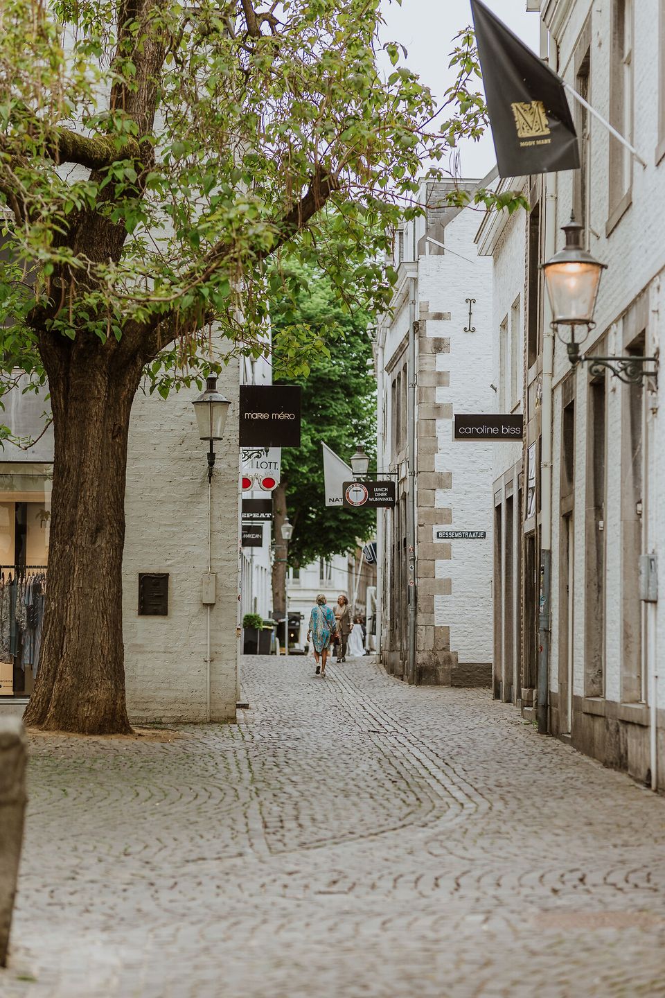 Stokstraatkwartier Maastricht pleintje binnenstad winkels