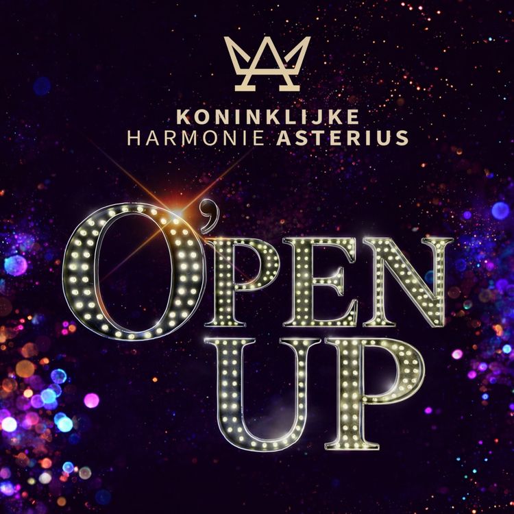 Affiche in zwart met paarse glitters en de letters O'pen Up in wit/geel.