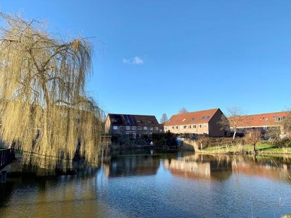 Huizen aan het water in de wijk Noordhove in Zoetermeer