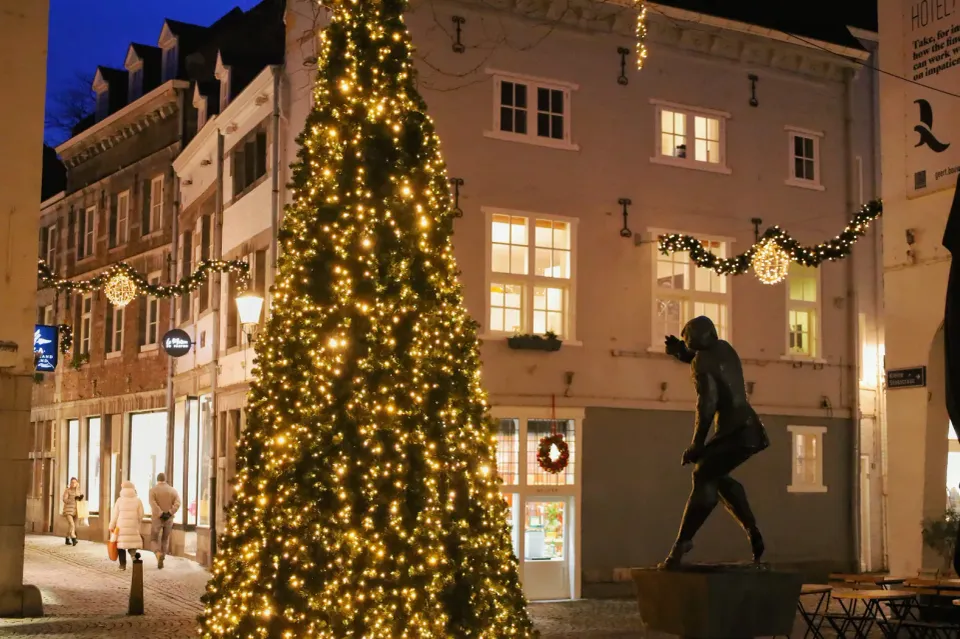 Kerstboom bij Mestreechter Geis Maastricht
