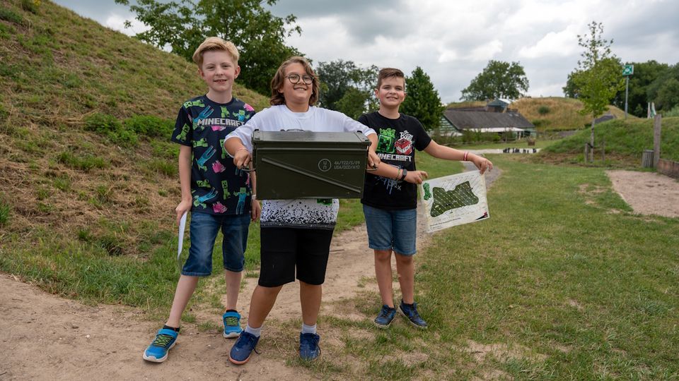 Kinderen tijdens een activiteit op het GeoFort