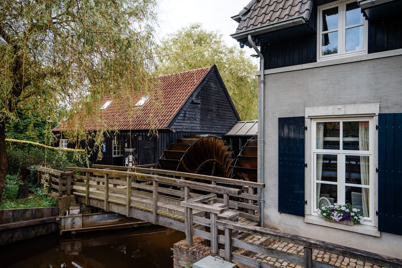 Volmolen van de zijkant