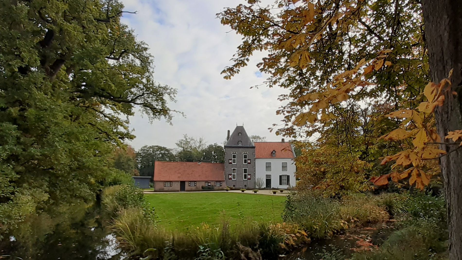 Klein kasteel - Kasteeldomein Deurne - herfst