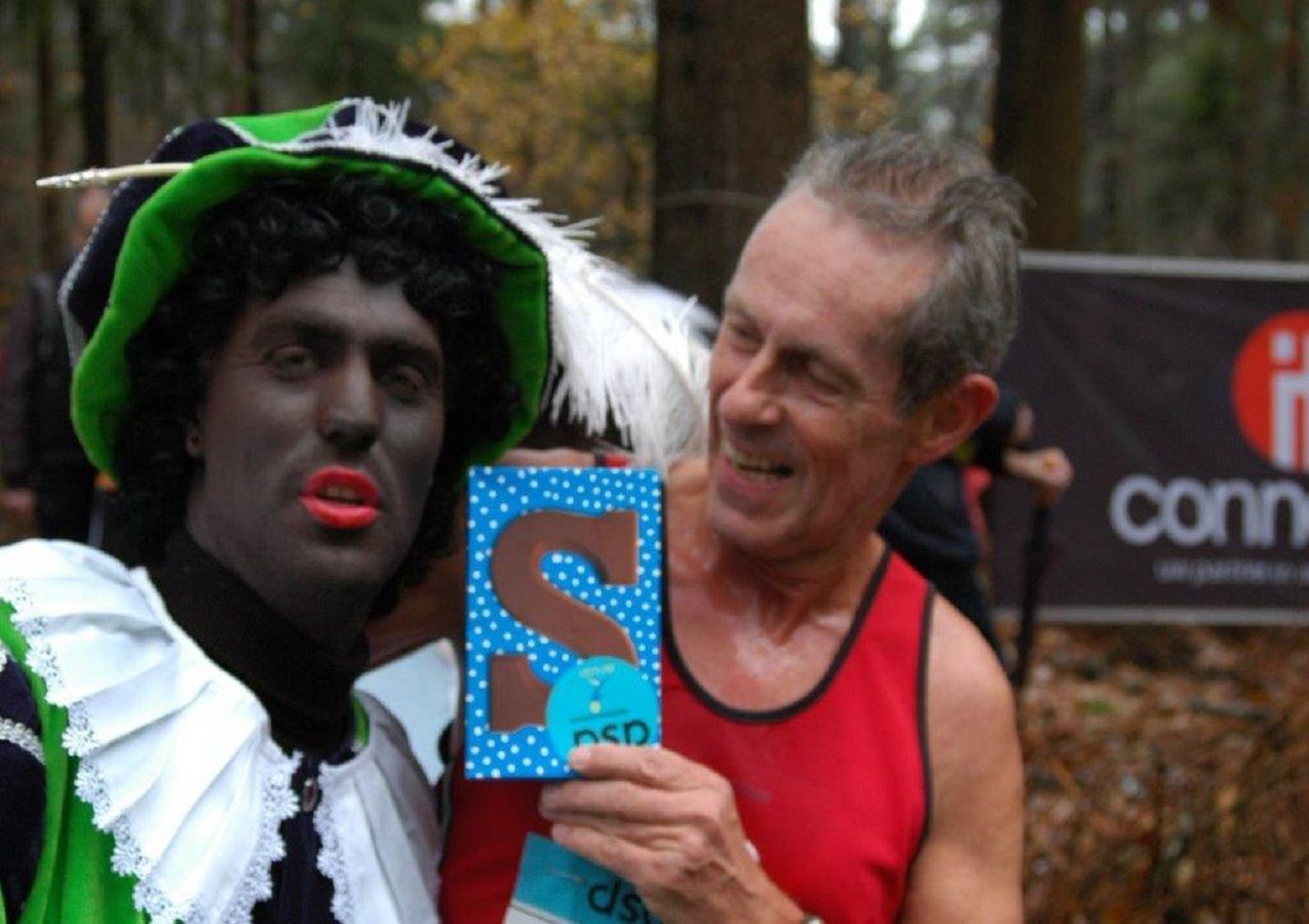 Zandboscross met zwarte piet