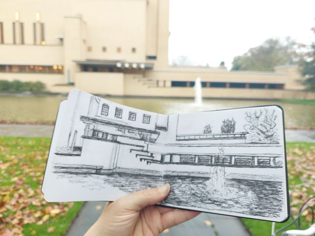 Zwart wit schets van het Dudok Raadhuis