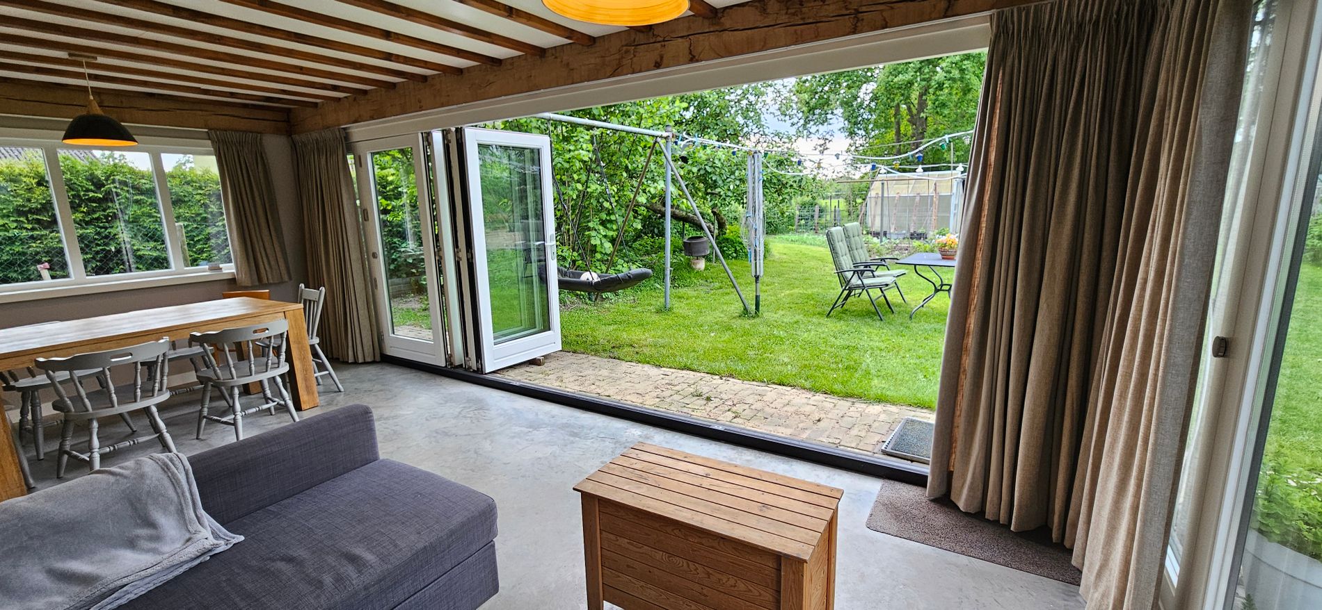 Overzicht tuinkamer Gastenverblijf Broodkaststraat