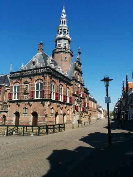 Bolsward stadhuis voorjaar 2e prijs gemeentegids 2016