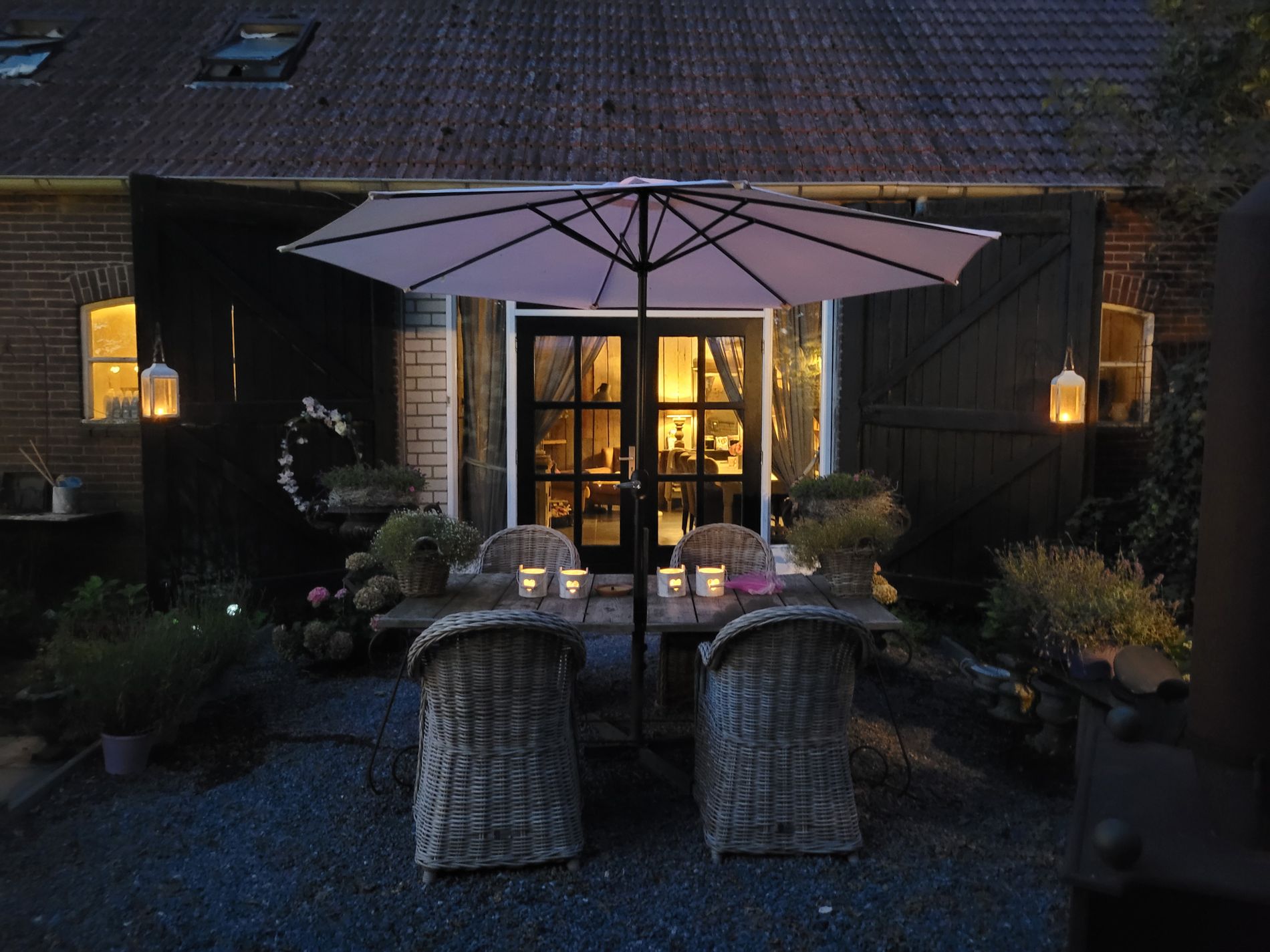 Avondgloren bij Emma Hoeve