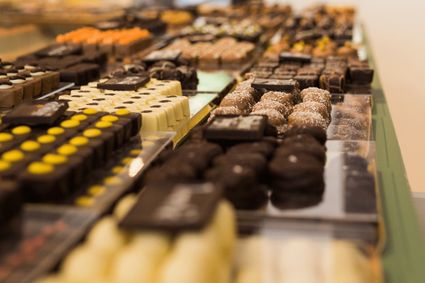 Bonbonassortiment van dichtbij in beeld gebracht.