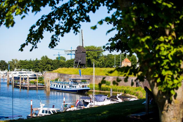 Rondvaart over de Maas vanuit Heusden