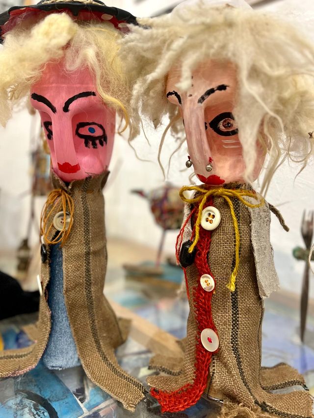 Poppen van plastic flessen