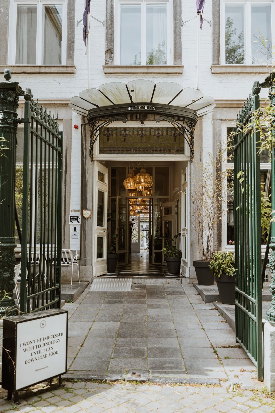 Fitz Roy Hotel Maastricht door entrance