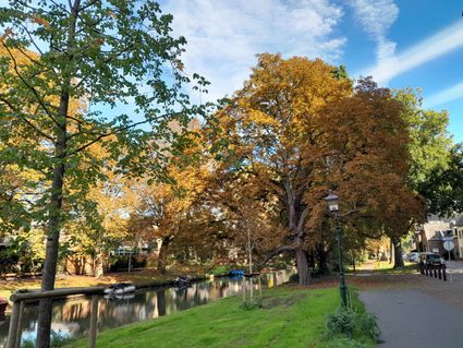 Herfstvaart rond oude binnenstad