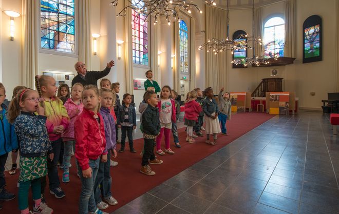 Bildung im Van Gogh Kerk