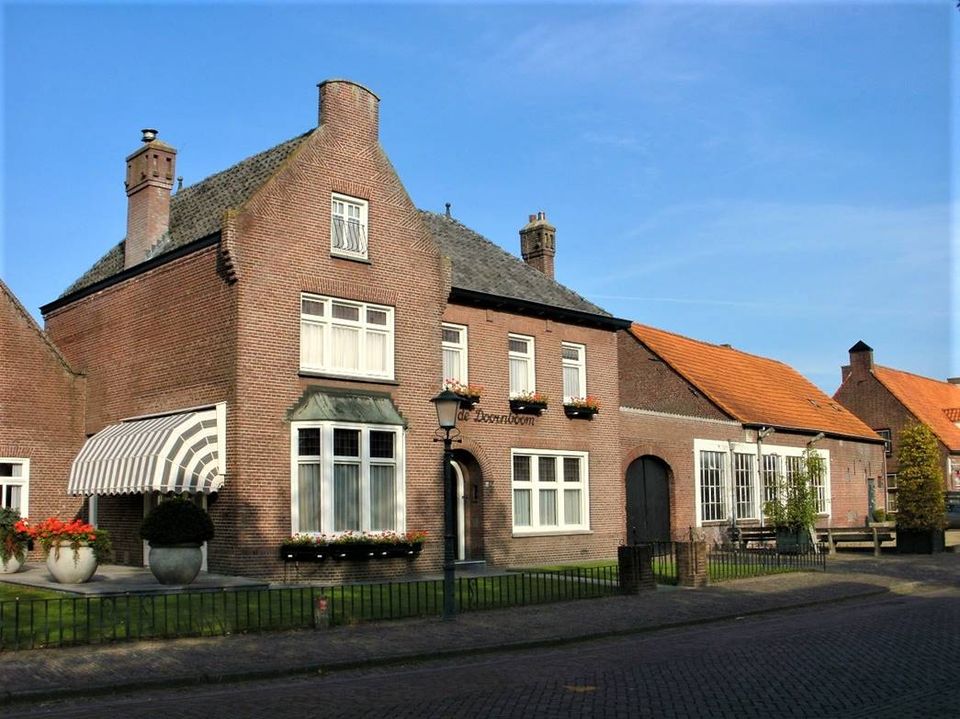 Brouwerij en limonadefabriek De Doornboom