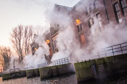 Het Woudagemaal onder stoom in Lemmer