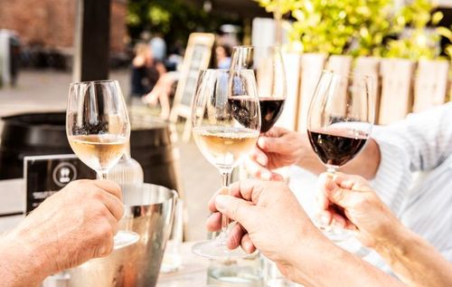 borrelen bij tante margaux