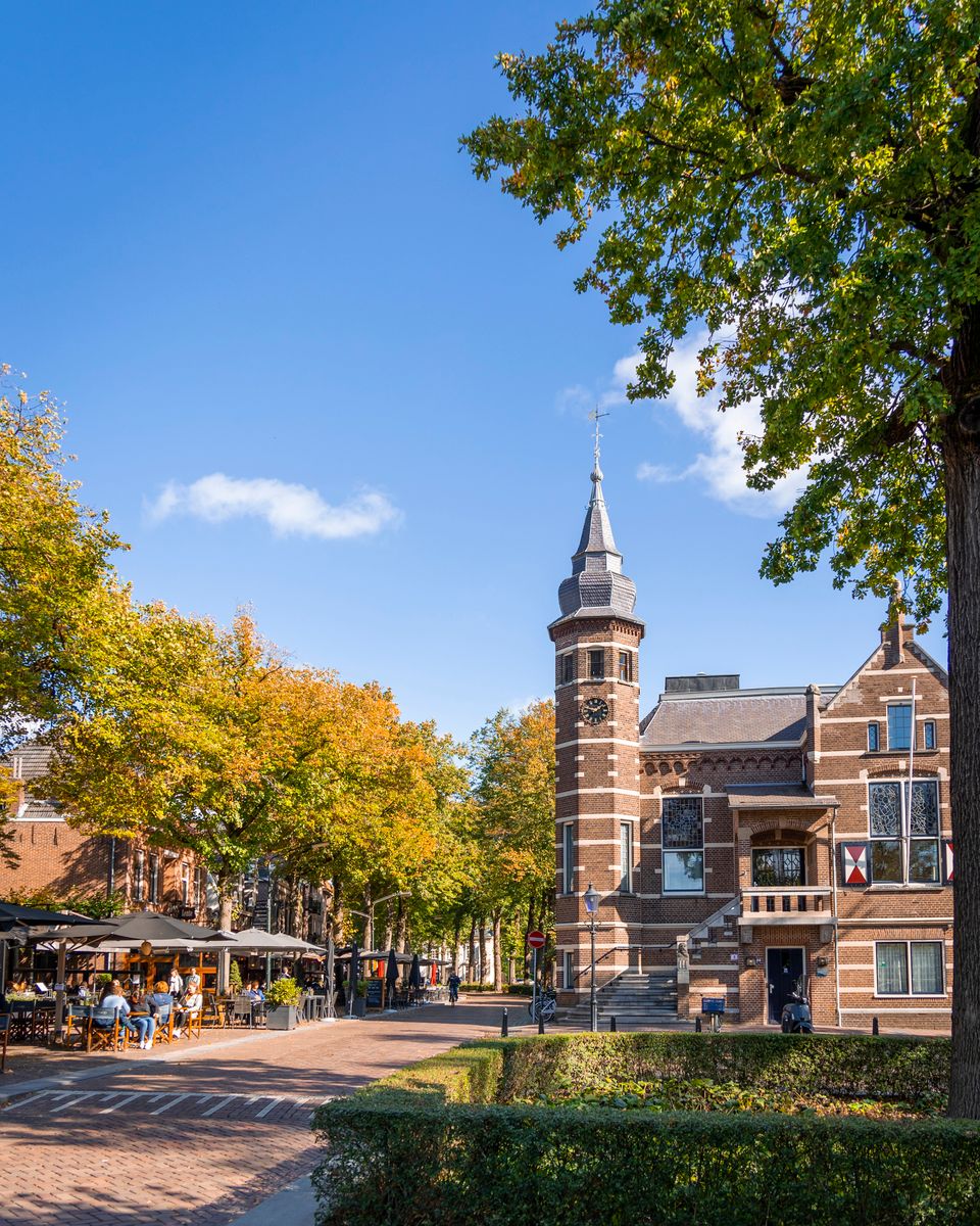 terras met oude Raadhuis Oisterwijk