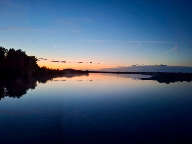 Barbecue avond met uitzicht op zonsondergang in de Oostvaardersplassen