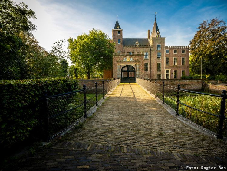 Natuurmonumenten-slot-haamstede-op-schouwen-duiveland-bugh-haamstede