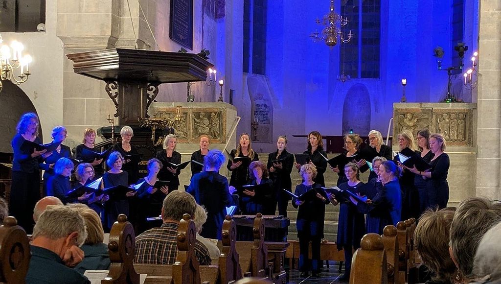 Nordlys: Tussen heks en heilige