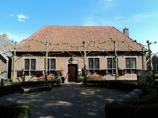 Voorkant Oermuseum Diever