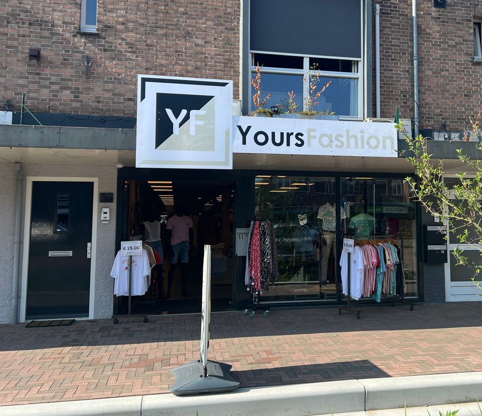 Yours Fashion Beek en Donk