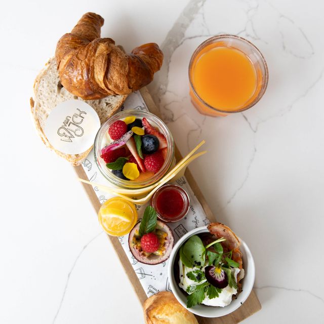 Van Wijck Maastricht breakfast board