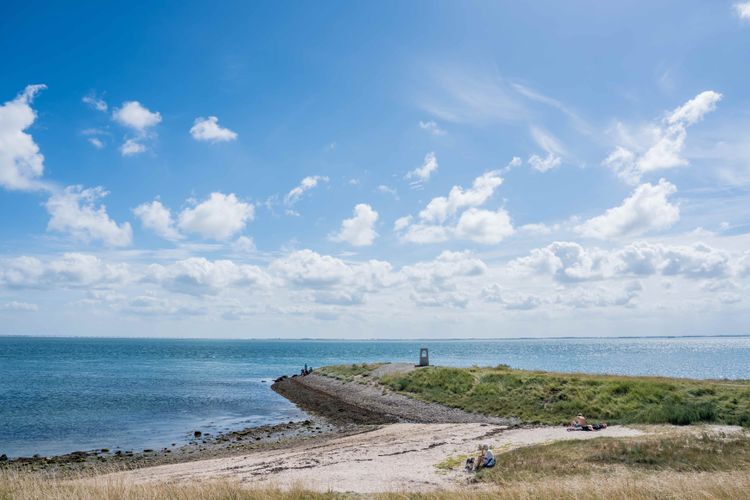 Strandje Burghsluis