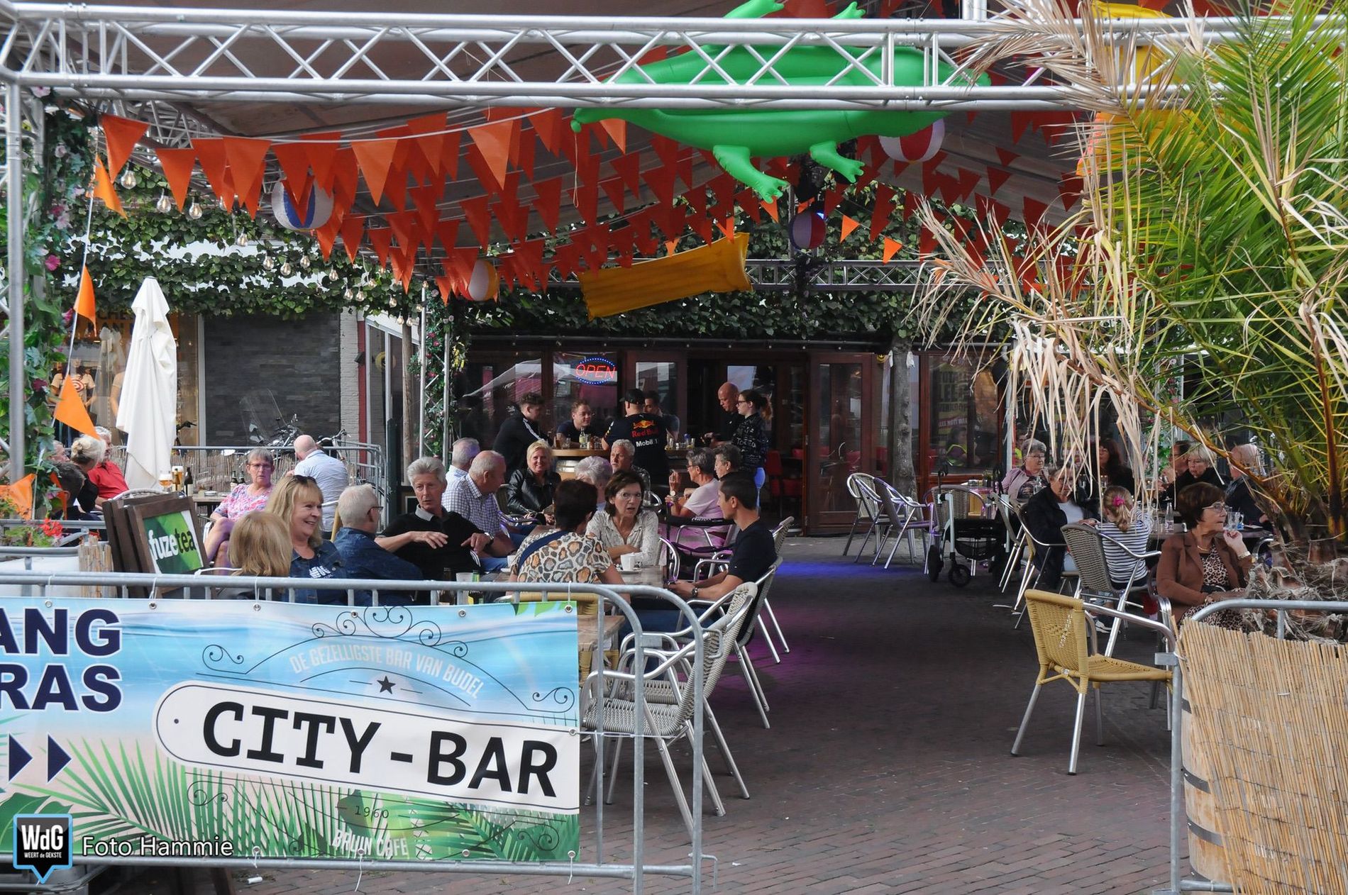City bar Budel