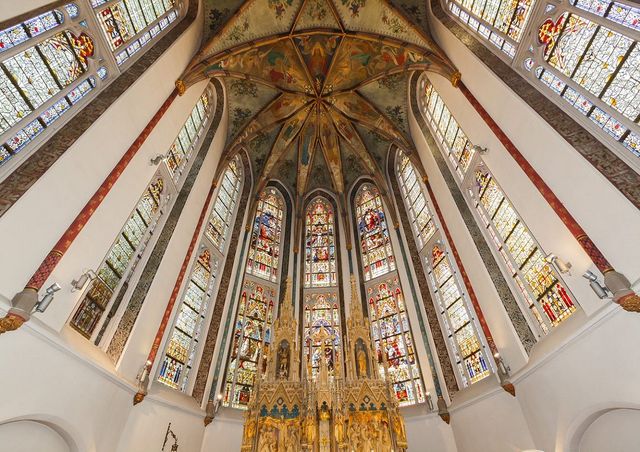 Willibrorduskerk - Glas in Lood ramen