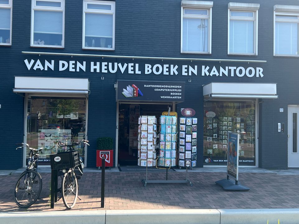 Buch und Büro van den Heuvel Beek en Donk