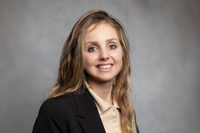 Portret Iris de Boer.