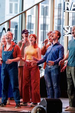 Vocal Group 310 + FENNE