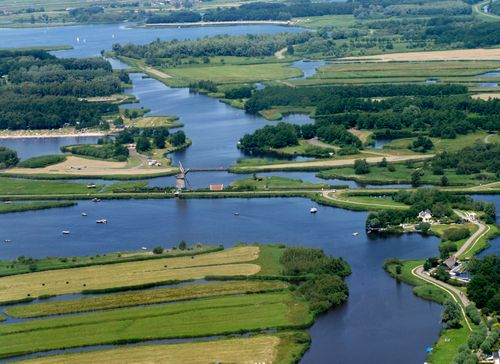 Luchtfoto van de Twiskemolen.