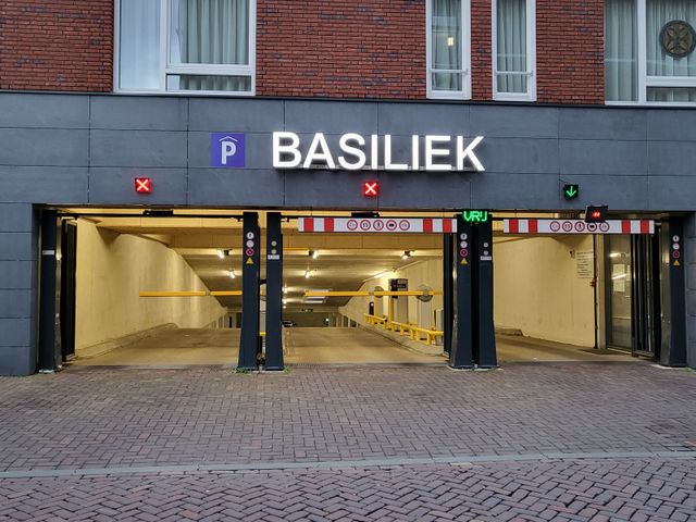 foto van de Baseliek garage