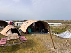 4-6 persoons tunneltent op Kampeerterrein Stortemelk