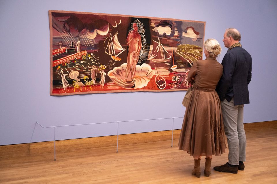 Bezoekers op zaal bij tentoonstelling Meesterwerken uit Le Havre Singer Laren
