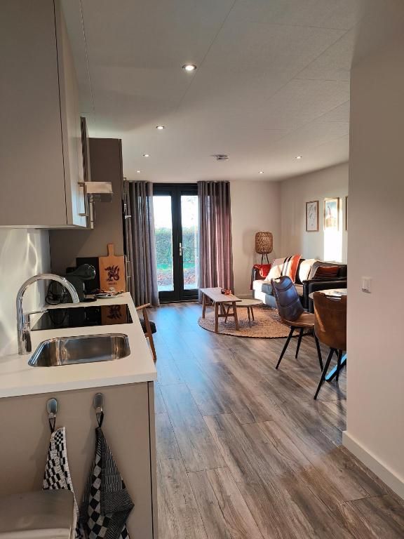 Cube Beesel interieur