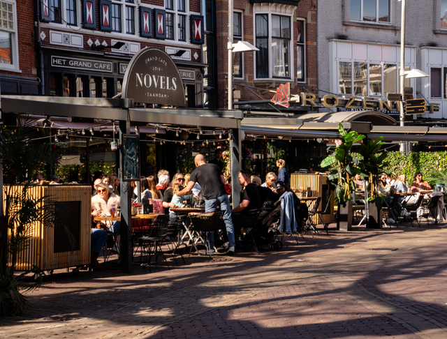 Foto van de Dam in Zaandam van Novels