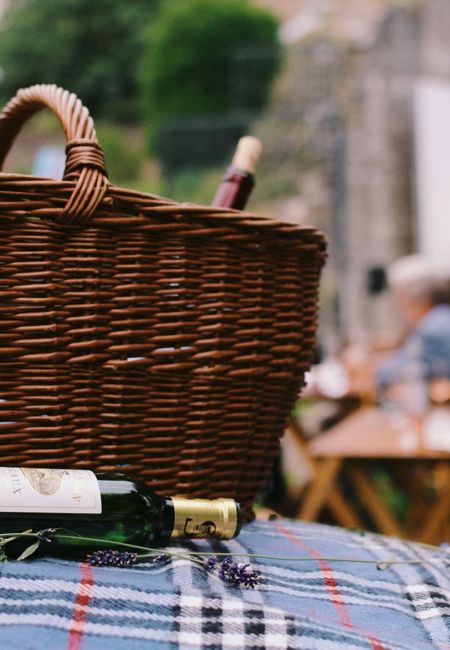 picnic basket quatorze juillet maastricht marketing maison rowena