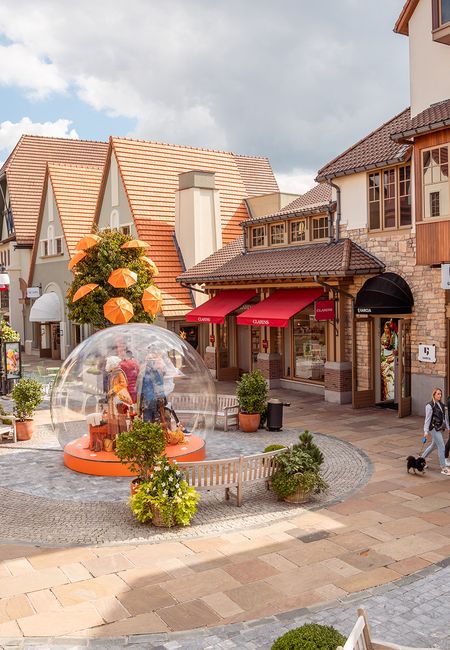 Outlet Maasmechelen Village