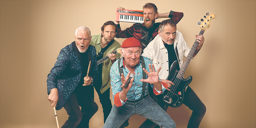 Mannen met muziekinstrumenten in hun handen