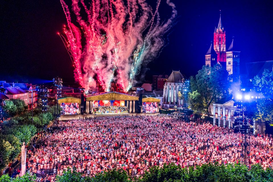 Andre rieu concert vrijthof Maastricht fireworks