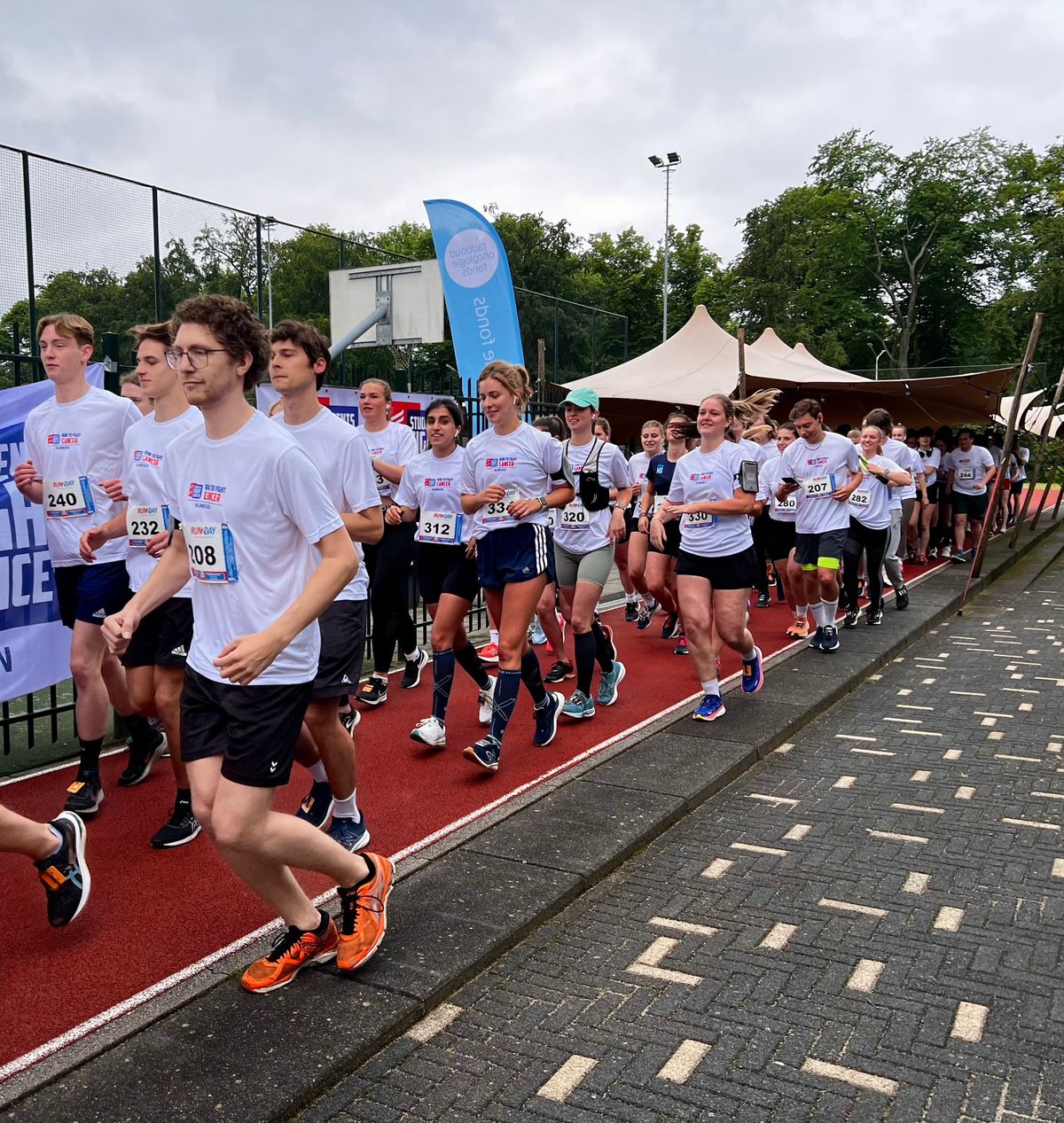 Loop mee met Run to Fight Cancer en steun onderzoek naar kanker | Into ...